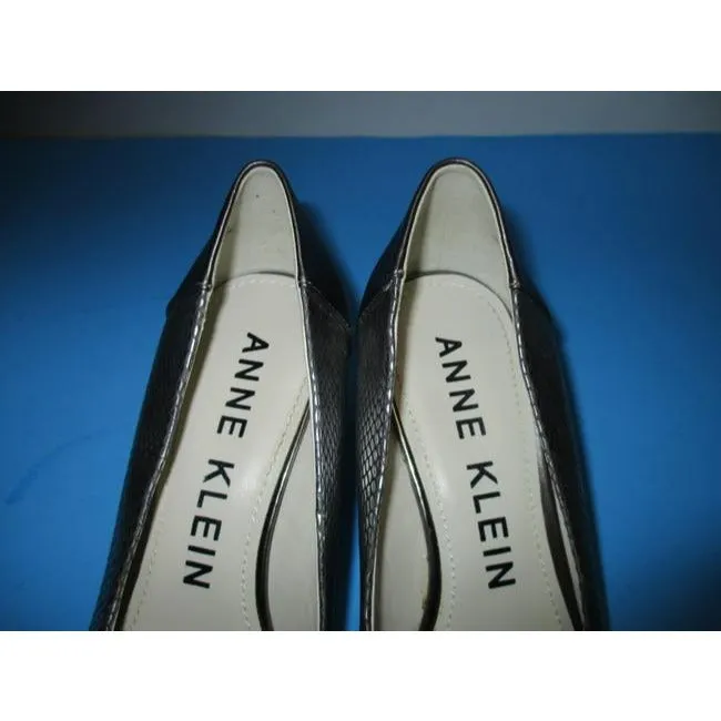 Anne Klein Gray Silver Pewter Lizard Print Glossy Pointed Toe Pumps Size Us