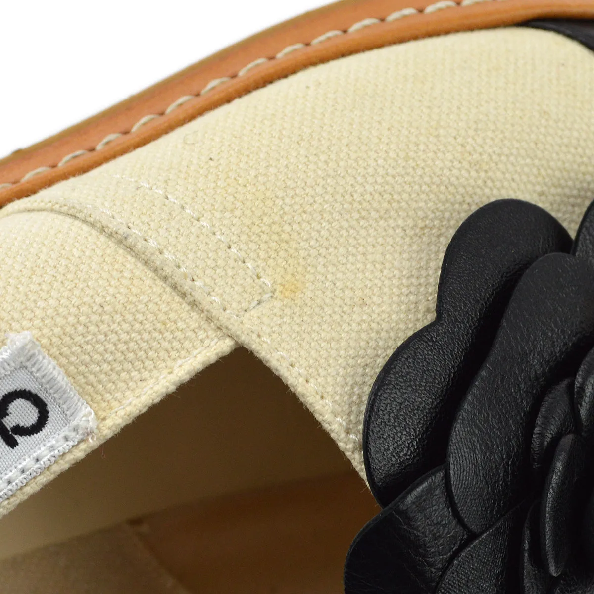 Chanel * Camellia Flat Shoes Beige Black