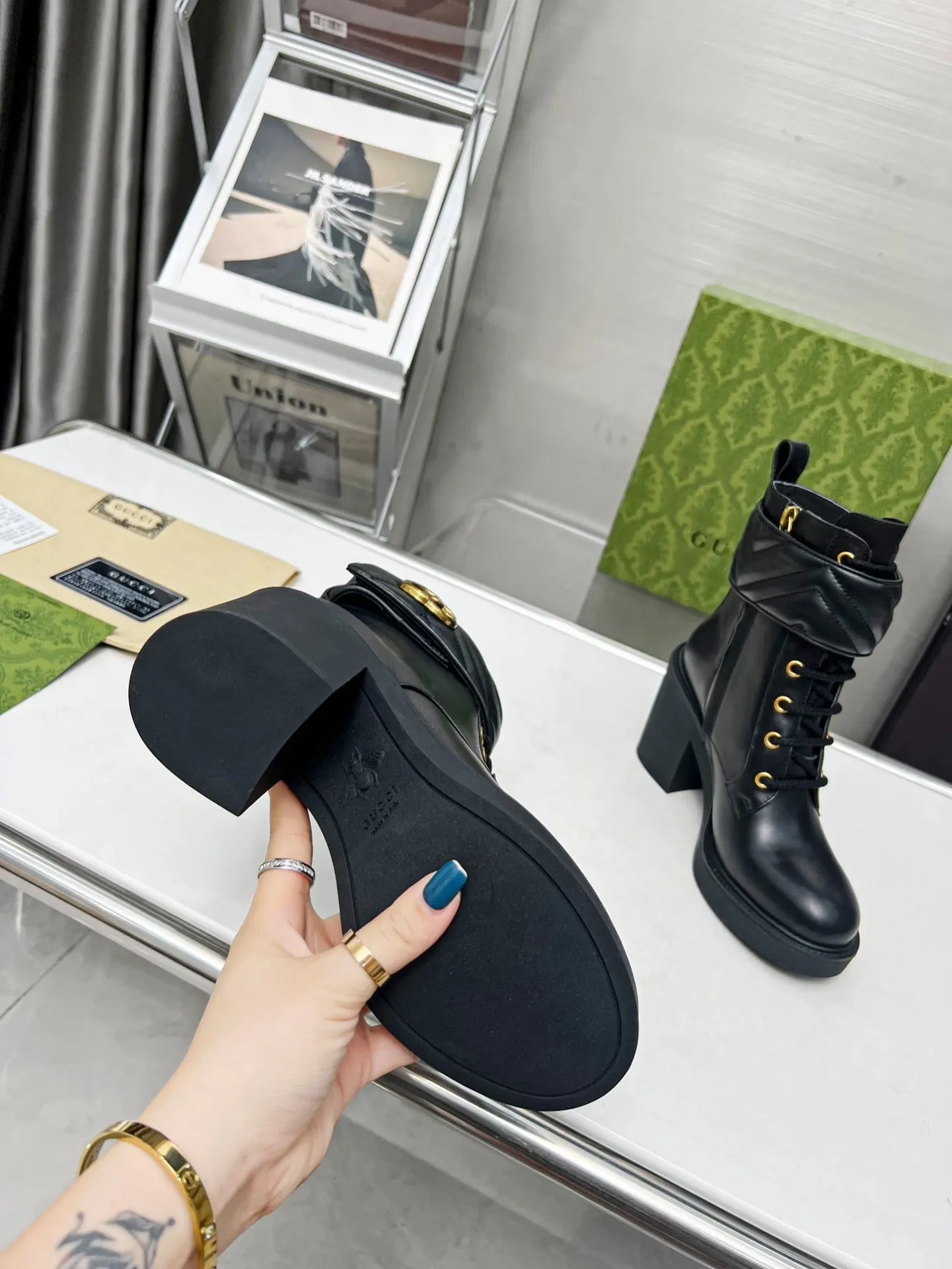 SE1097 GG Women's Ankle Boot with Double G /  Size5-11