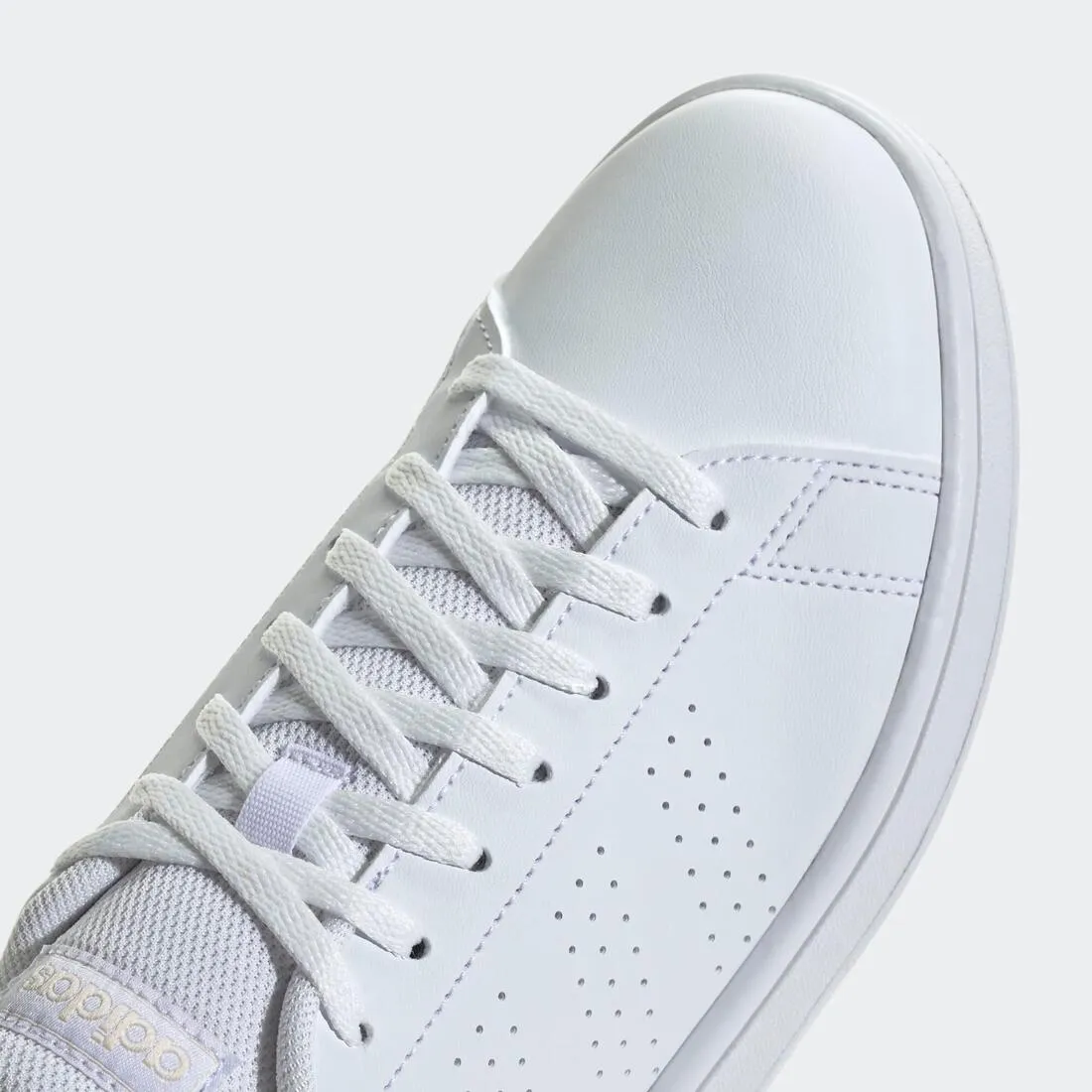 Women's walking shoes Advantage base - White